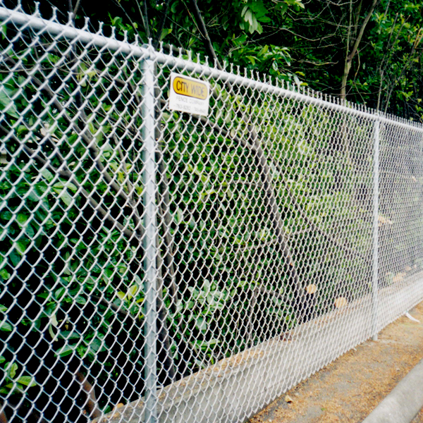 seattle chain link fence