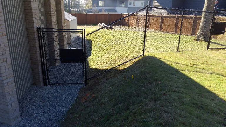 Security Fence And Panic Bar Gate Residential And Commercial Fences 1098